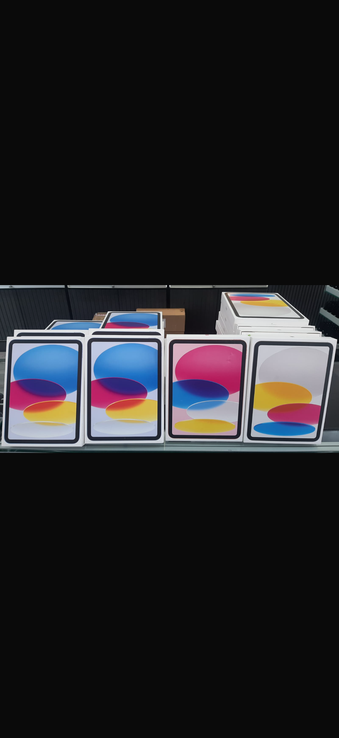 The 11th Generation iPad (A16 chip, 2024/2025 model 128gb