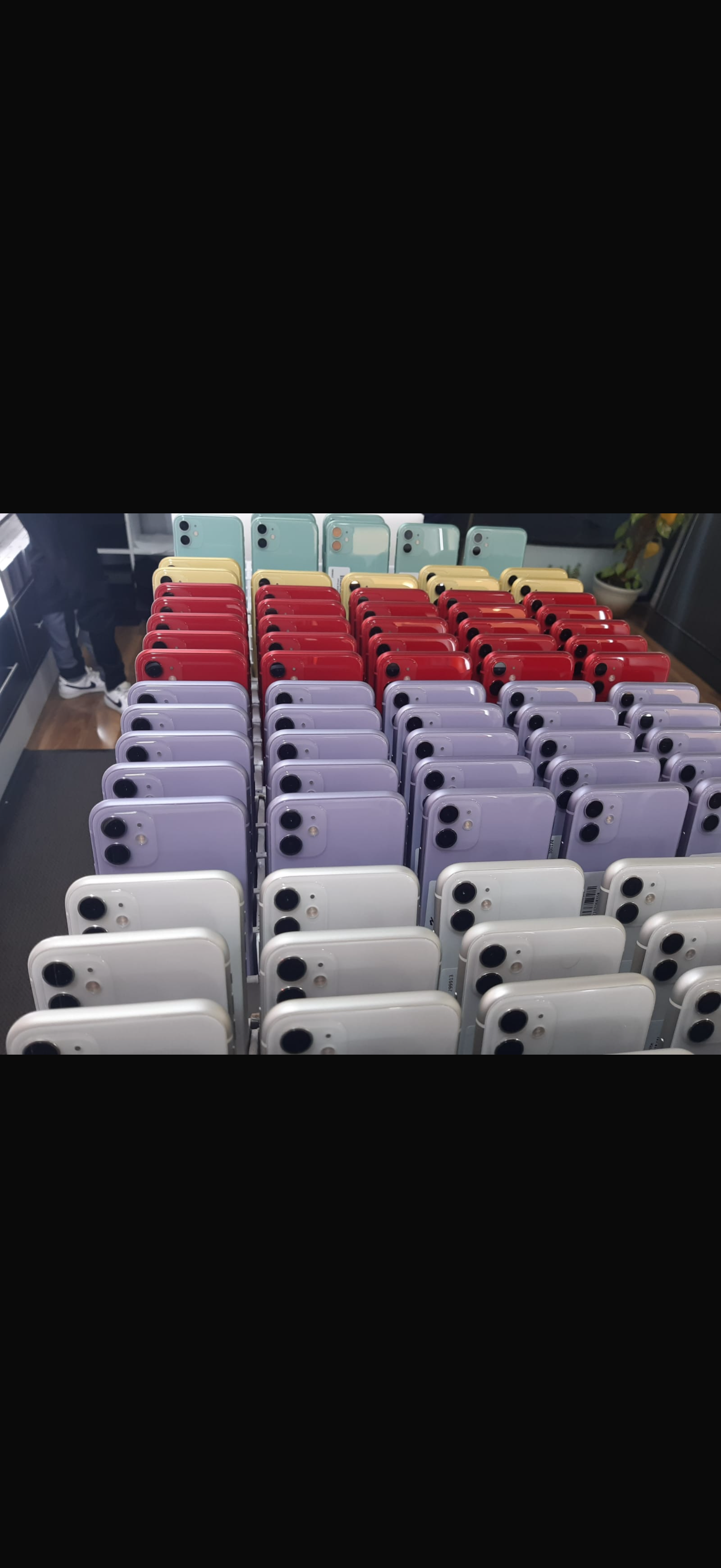 iPhone 11 128gb Available Grade A Pristine Condition most colour available