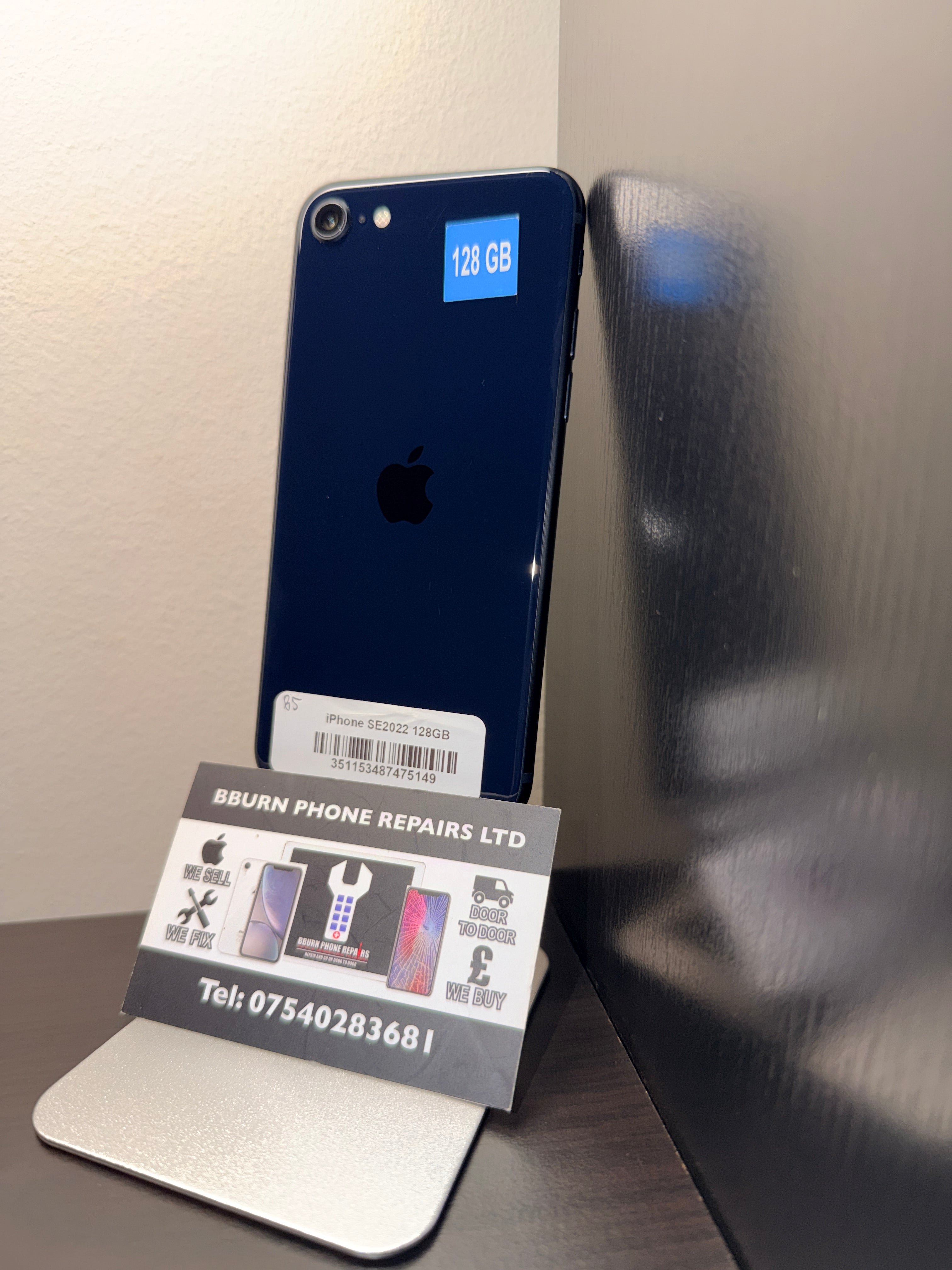 iPhone SE 2022 128gb Grade A Pristine Condition Orginal Handset no updating issues latest IOS