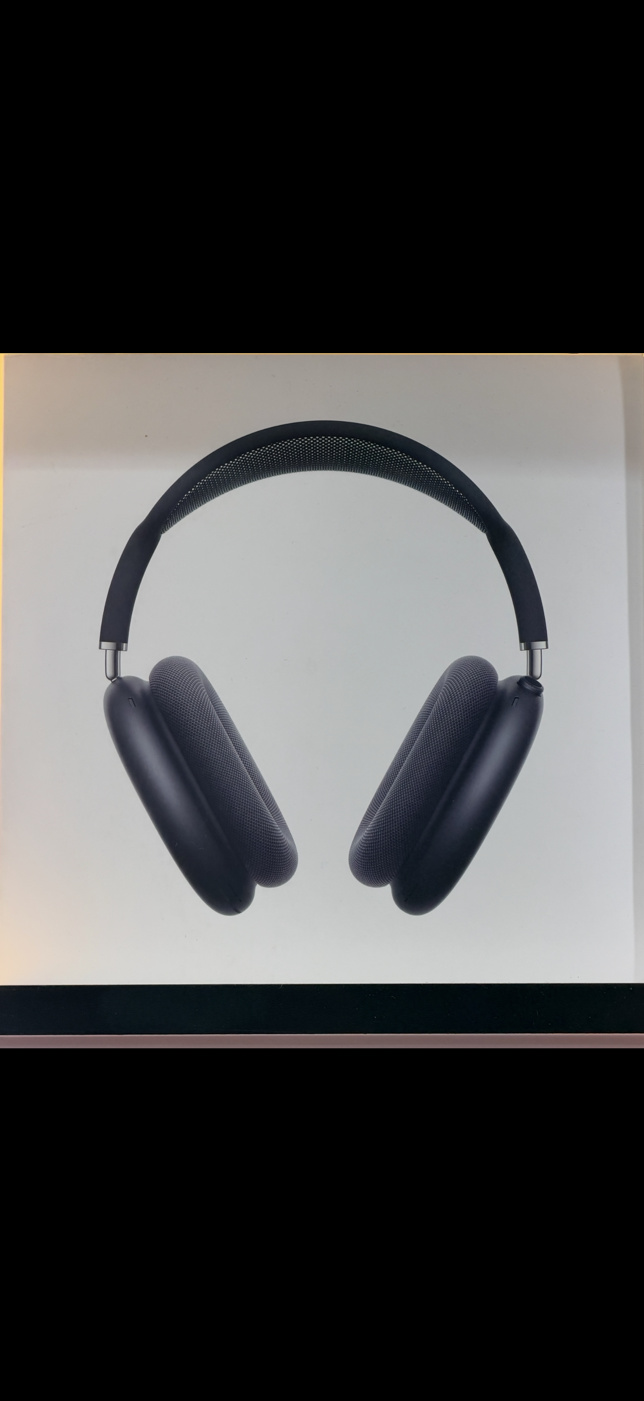 Apple AirPod Max brand new sealed in black